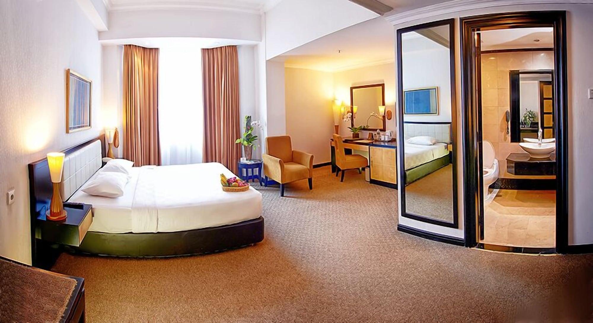 Grand Jatra Hotel Pekanbaru Ngoại thất bức ảnh