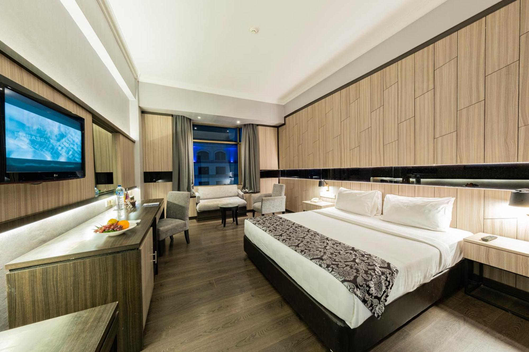 Grand Jatra Hotel Pekanbaru Ngoại thất bức ảnh