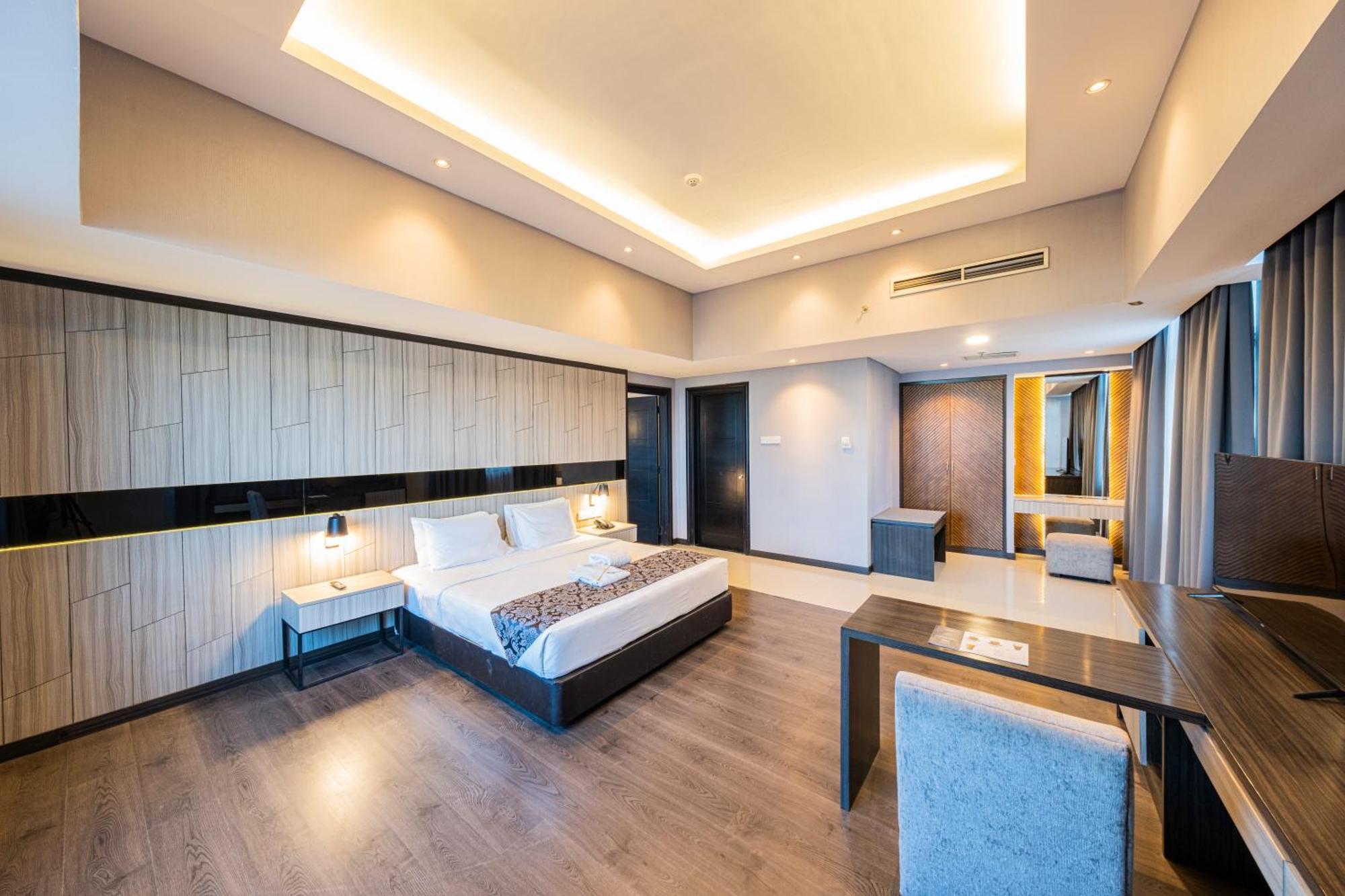 Grand Jatra Hotel Pekanbaru Ngoại thất bức ảnh