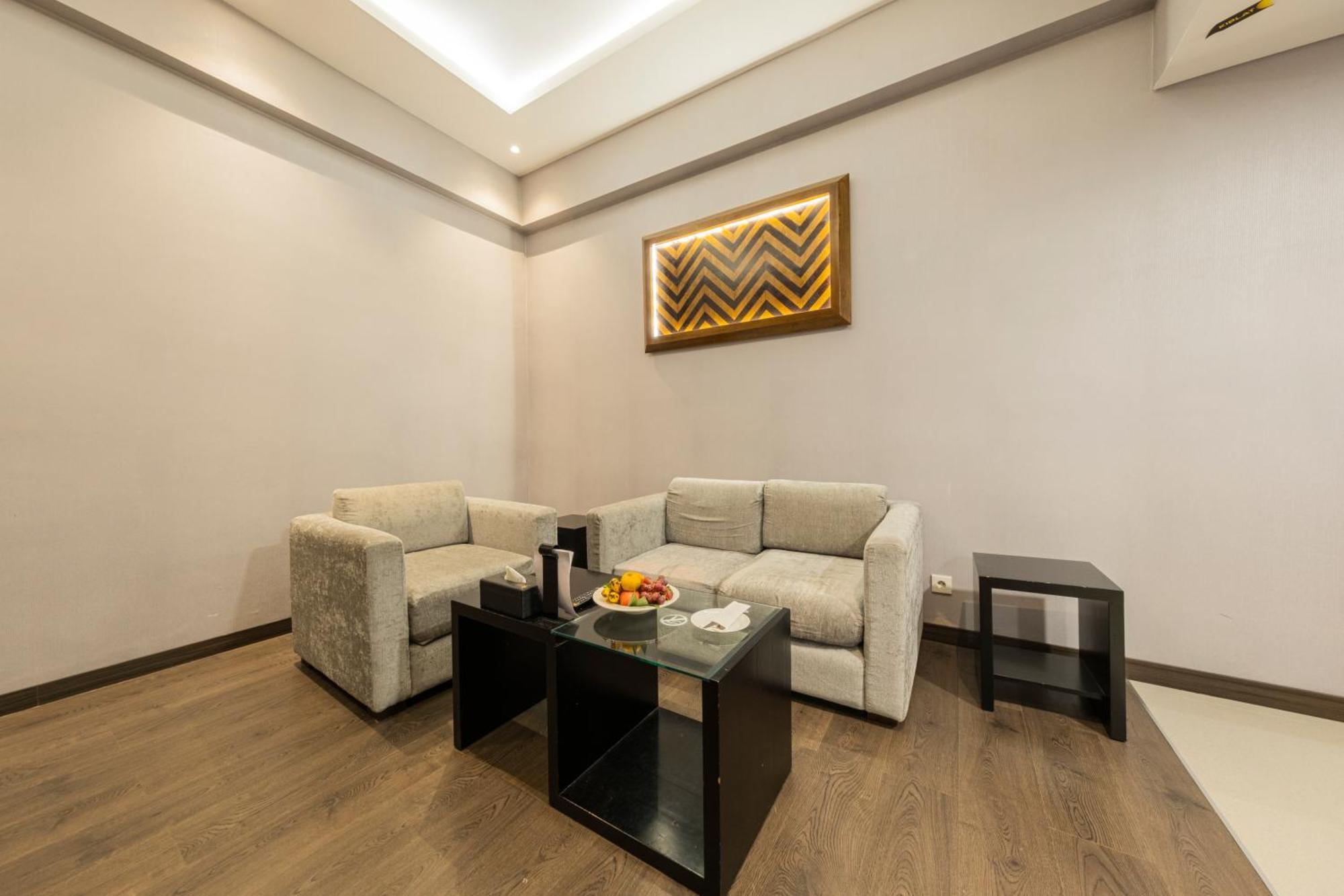Grand Jatra Hotel Pekanbaru Ngoại thất bức ảnh