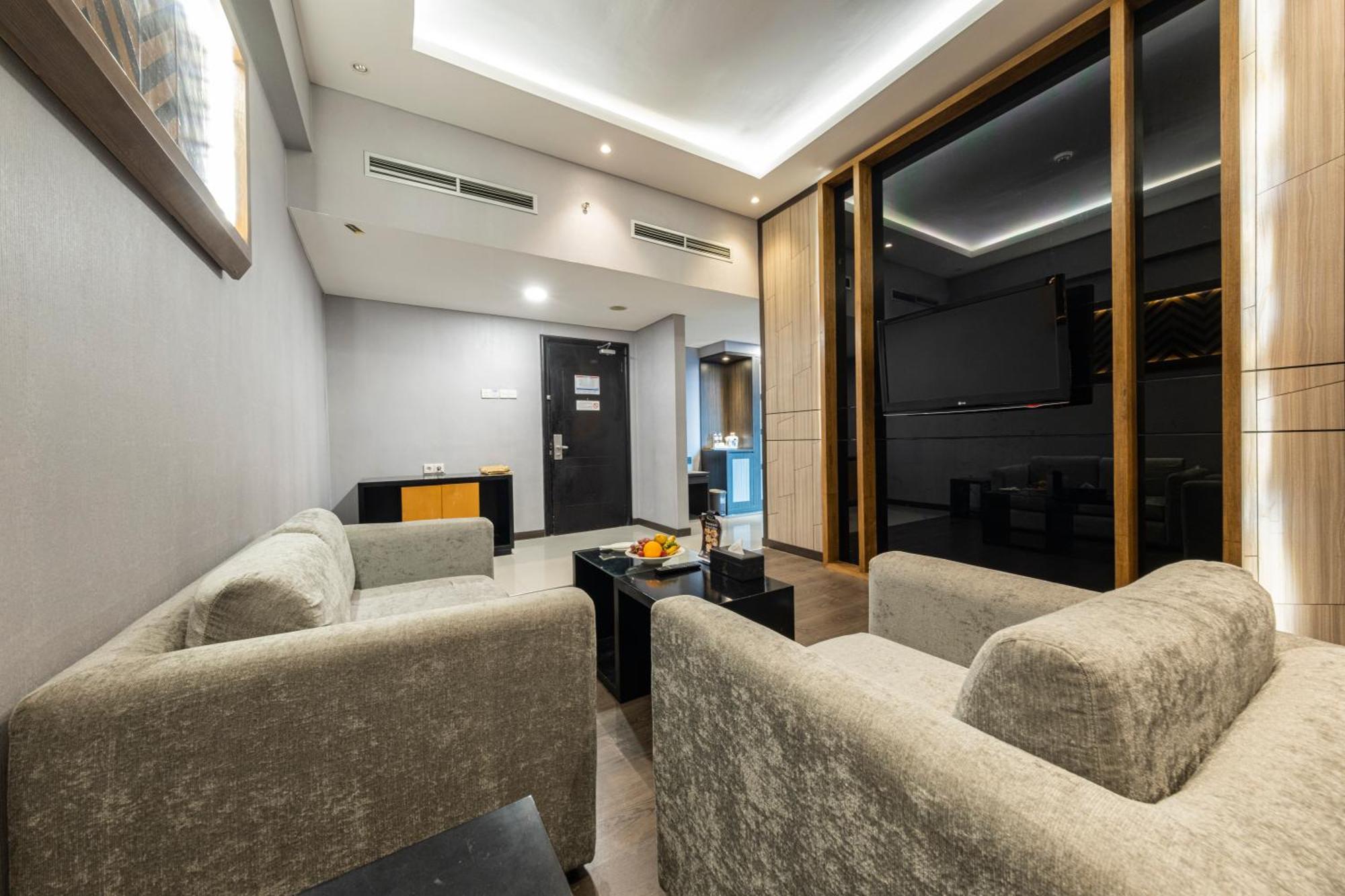 Grand Jatra Hotel Pekanbaru Ngoại thất bức ảnh