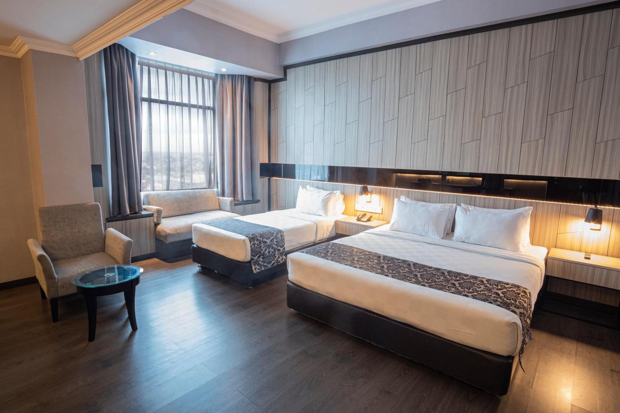 Grand Jatra Hotel Pekanbaru Ngoại thất bức ảnh